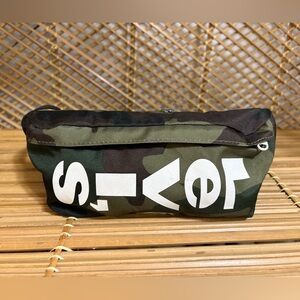 Levi's Green Camouflage Belt Bag